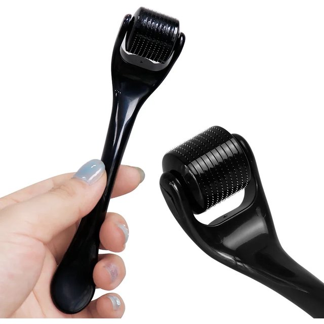 High Quality Titanium Dermaroller Skin Wrinkles and Dark Circles Facial Beauty Face Derma Roller for Hair Regrowth Women Gifts