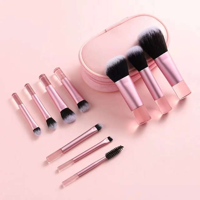 10-Piece Mini Makeup Brush Set for Face, Portable Travel Set, Makeup Brushes Available in Multiple Colors