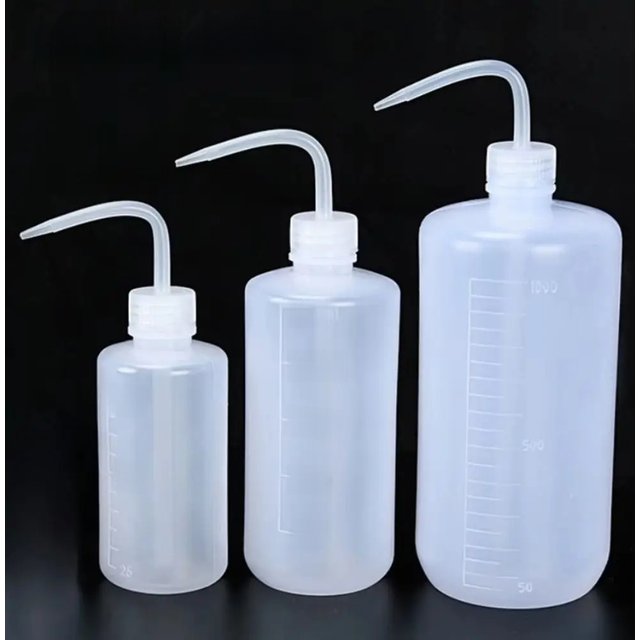 1Pcs Washing Clean Wash Bottle Makeup Supplies Plastic Laboratory Measuring Bottles 250/500/1000ml Eyelash Extension Cleaning