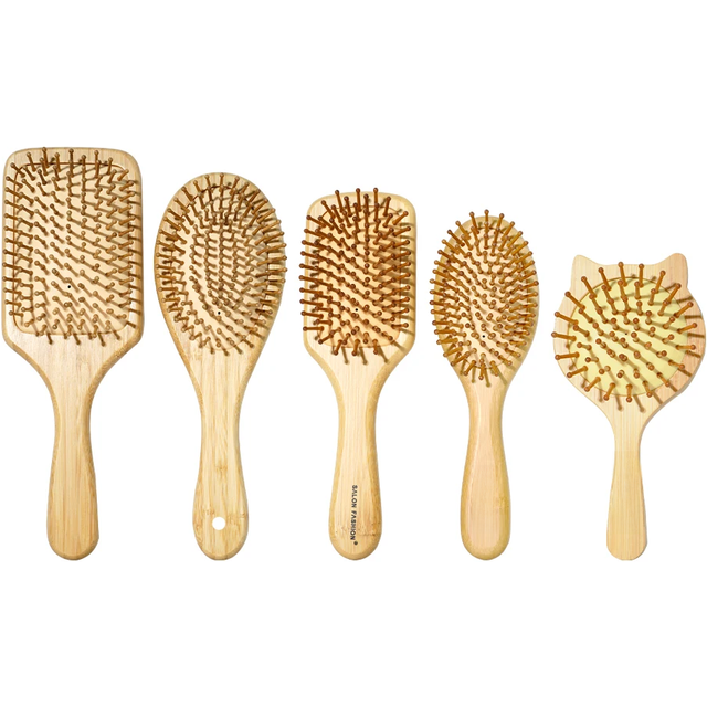 Cute Cat Wooden Comb Bamboo Massage Hair Combs Natural Anti-static Hair Brushes Hair Care Massage Comb Hairdressing Styling Tool