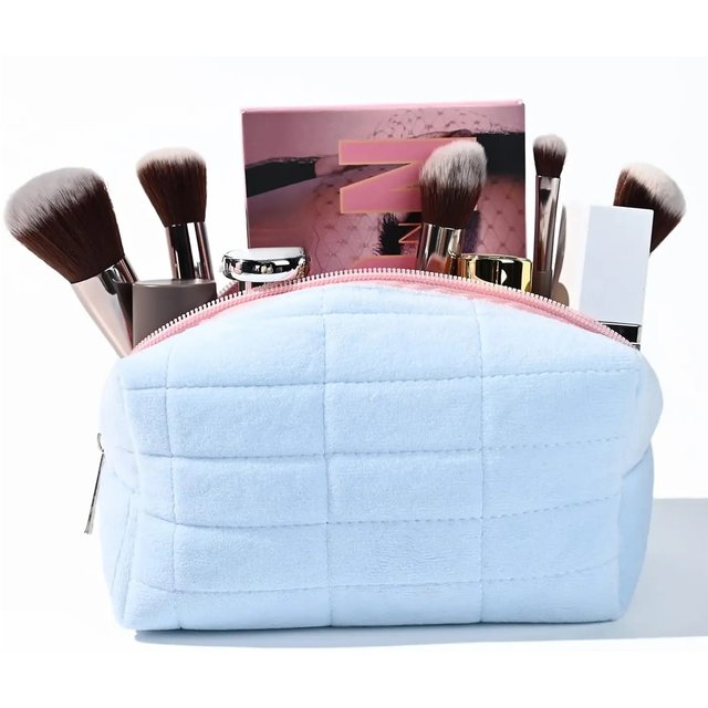 Cosmetic Bag Plush Pink Makeup Pouch Large Capacity Travel Toiletry Bag Organizer Makeup Brushes Storage