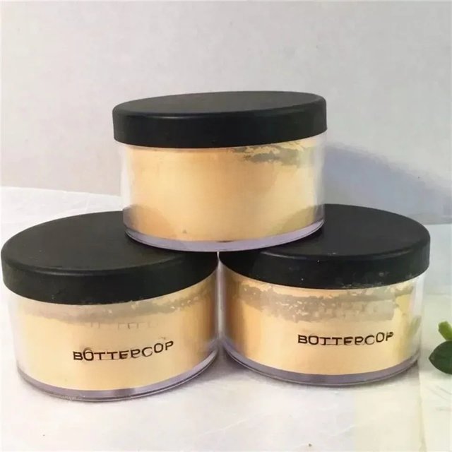 Sacha Buttercup Setting Powder Translucent Face Powder to Set Makeup Foundation or Concealer Finish Loose Powder Foundation