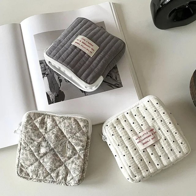 Women Sanitary Napkin Storage Bags Cotton Cute Korean Coin Make Up Bag Jewelry Organizer Makeup Pouch Case Small Cosmetic Bags