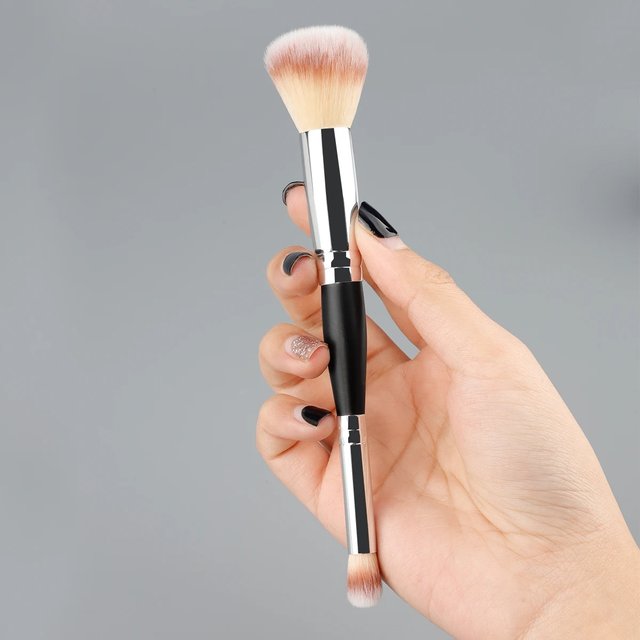 Double Head Professional Makeup Brushes 2 In 1 Foundation Brush Concealer Highlighter Powder Blush Brush Beauty Make Up Tools