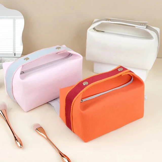 Ins Wind Portable High-End Feel Simple Large Capacity Women Cosmetic Storage Bag Canvas Wash Bag Fashionable Makeup Pouch2025new