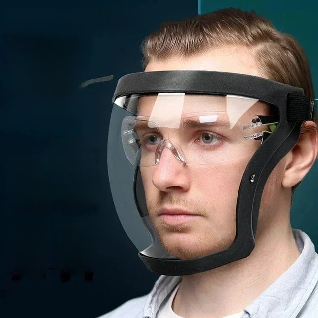 Adjustable Plastic Face Mask with Ventilation and Breathing Valve, Fully Covered Transparent Protective Screen