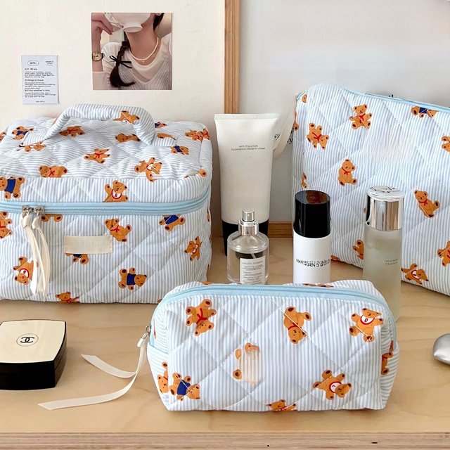 Cute Bear Makeup Bag Multi-Layer Compartments Cosmetic Organizer with Zipper, Portable Travel Toiletry Pouch for women Girls