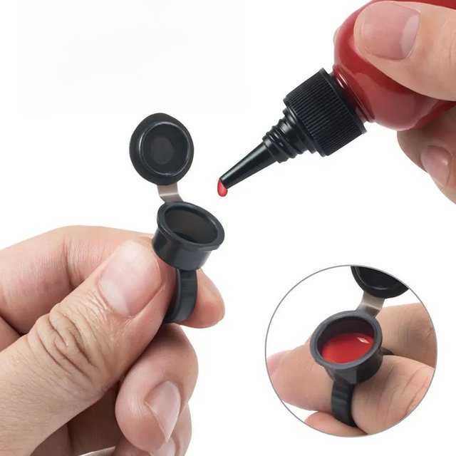 50Pcs Disposable Tattoo Ink Ring Cups Microblading Permanent Pigment Cap Ring With Lid Eyelash Glue Holder Makeup Supplies