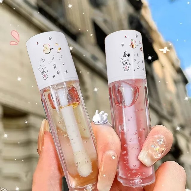 Peach Milk Lip Oil, Bee Lip Balm, Moisturizing Lip Balm, Soothing and Hydrating Lip Oil, Easily Repairs Dry, Cracked Lips
