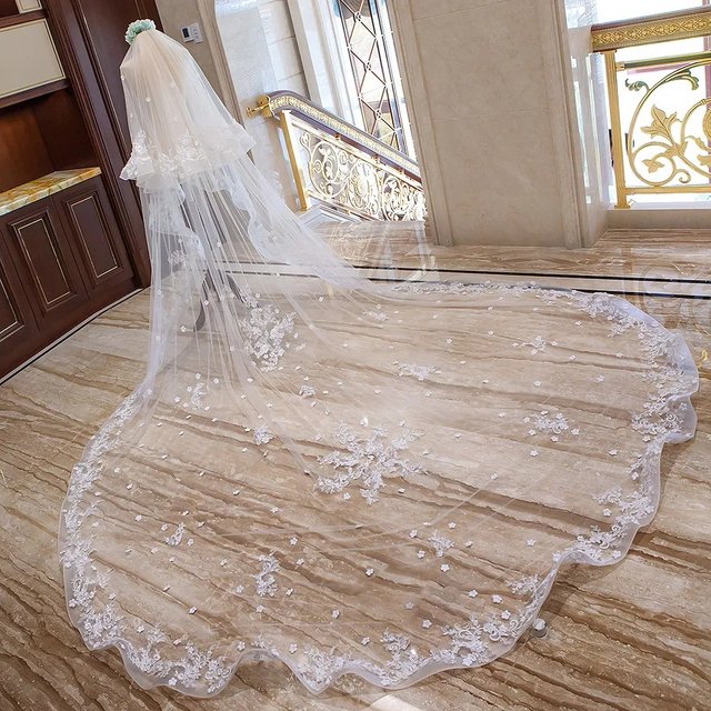 White Ivory Two Layer Long Lace Wedding Veil 4 Meters Bridal Veils Cathedral Blusher Veil Bride Headpiece Wedding Accessories
