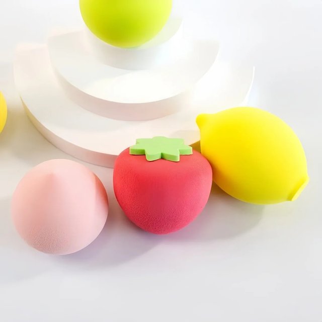 4-Piece Fruit Shaped Soft Makeup Powder Puff Shaped Sponge Blender Beauty Egg Cosmetic Puff Soft Foundation Sponges Beauty Tool