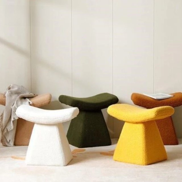 Realife Lamb Fleece Makeup Stool Creative Shoe Changing Stool Premium Pedal Bedroom Minimalist Makeup Stool High Elastic Sponge