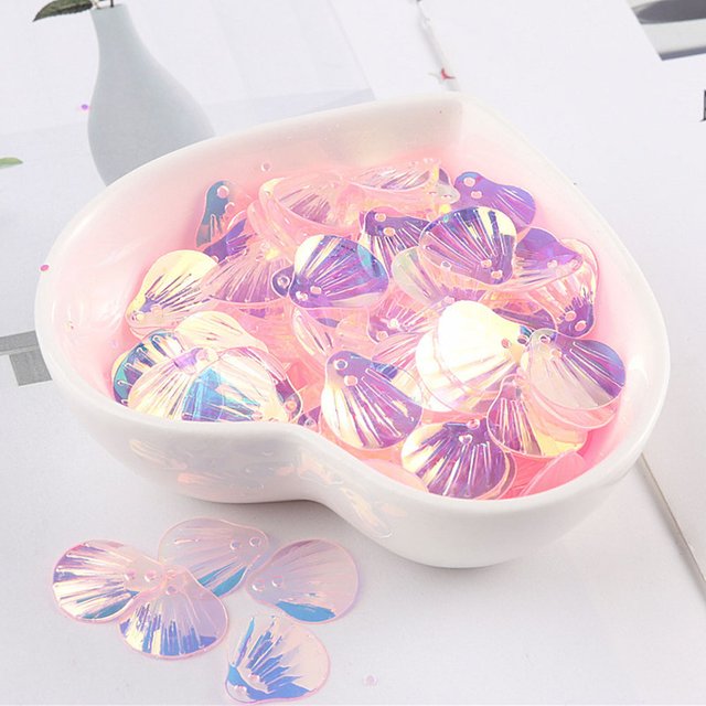 Flash Mermaid Flake Fish scales Glitter Powder Shell sequins Eye Makeup Sequins Eye corner stickers Face Shinny Gel Pigment
