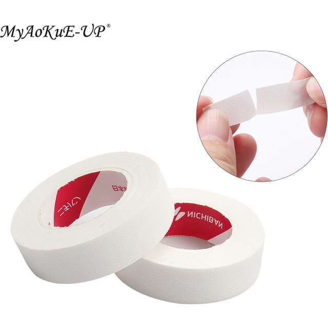 10 pcs Eyelash Paper Patches Japanese Insulating Tape for Eyelash Grafting Perforated Breathable Non-Woven Tape Makeup Tool