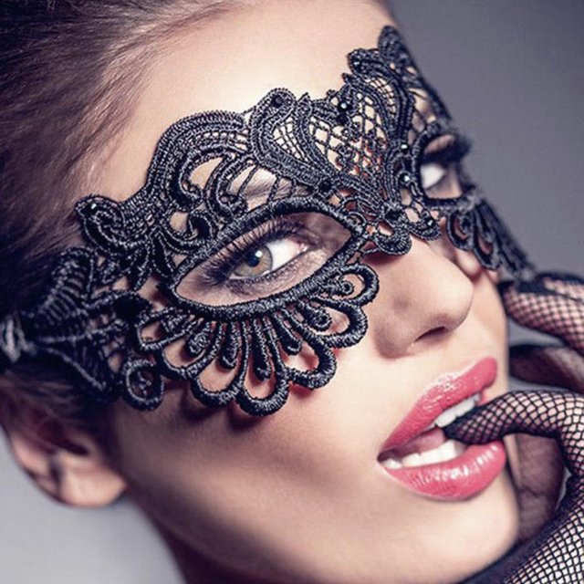 Black Party Mask for women Hollow Lace Masquerade Blindfold Face Masks Princess Prom Party Props Costume Graduation