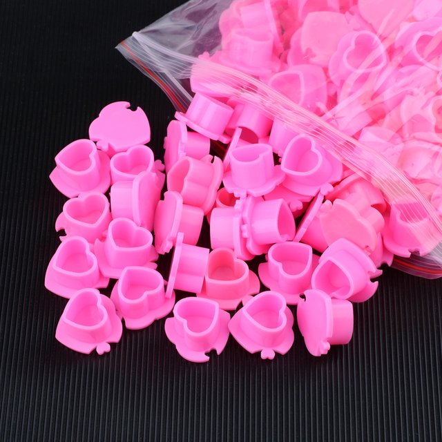 50pcs Tattoo Ink Cups Disposable Plastic Heart Tattoo Pigment Cups Eyebrow Eyeliner Lip Color Pigment Cap Tattoo Accessories