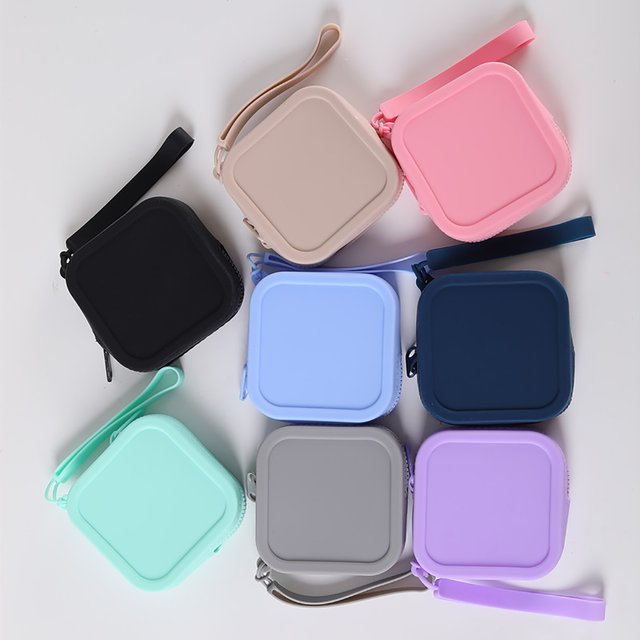 Silicone Square Small Storage Bag Purse Coin Wallet Earphone Jewelry Charging Cable Cards Organizer Mini Travel Cosmetic Bag