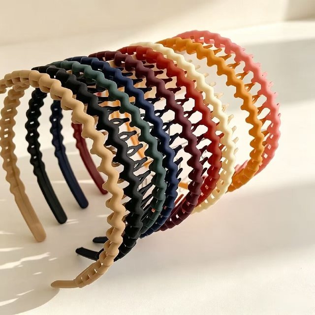Matte Wave Teeth Hairband Non‑Slip Plastic Headband Women Fashion Solid Color Hair Hoop For Face Washing Makeup Daily Hair Acces