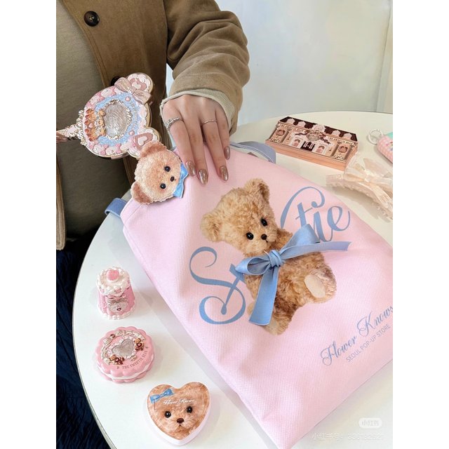 Flower Knows Limited Edition Pop-Up Store Pastel Pink Blue Aesthetic Hand Mirror with Powder Puff And Canvas Tote Bag for Makeup
