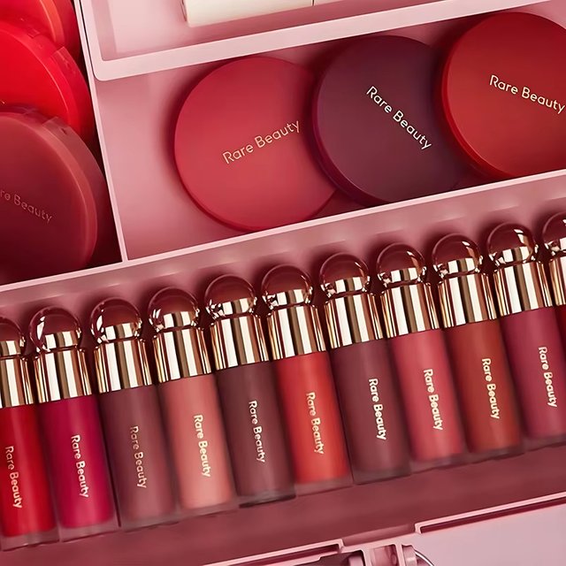 Coffret Rare Beauty : Nouveau blush liquide et illuminateur liquide Enchant, Enlighten, Highlighter, Happy, Joy, Lucky, Love, Hope, Blush Gift