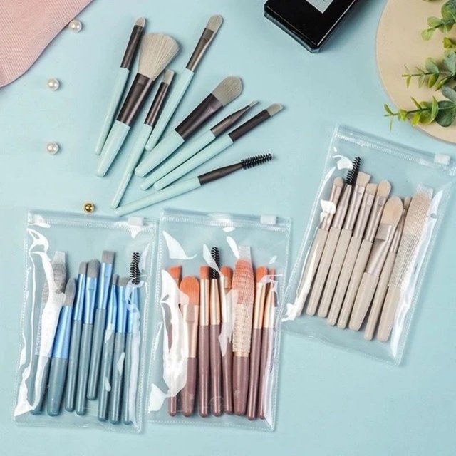 Ensemble de pinceaux de maquillage doux et moelleux, 8 pièces, pour fond de teint, Blush, poudre,