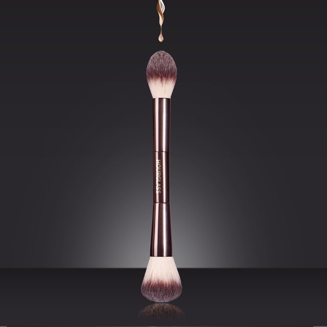 HOURGLASS Professional Dual Head Makeup Brush - 2-in-1 Flat Top Kabuki for Liquid Foundation & Angled Brush for Contour