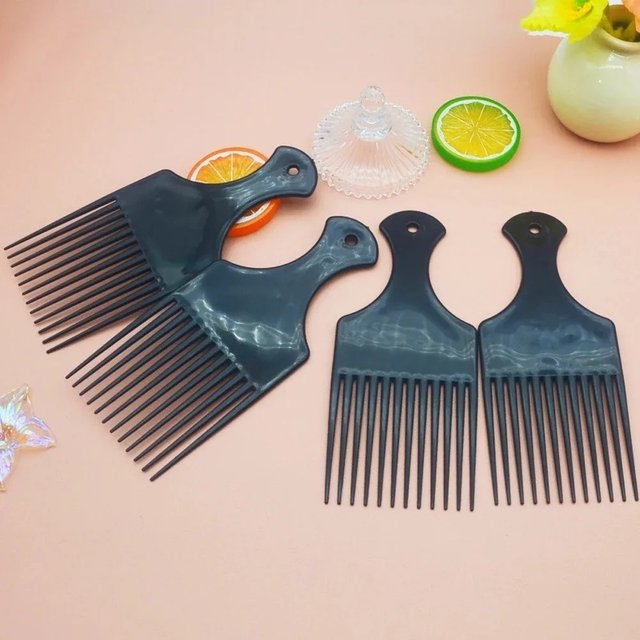 Wide Teeth Brush Pick Comb Fork Hairbrush Insert Hair Pick Comb Plastic Gear Comb For Curly Afro Hair Styling Tools