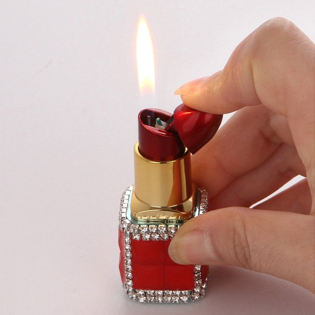 Bling Bling Lipstick Cigarette Lighter for Ladies Shiny Rhinestone Refillable Butane Gas Lighter Open Fire Smoking Accessories