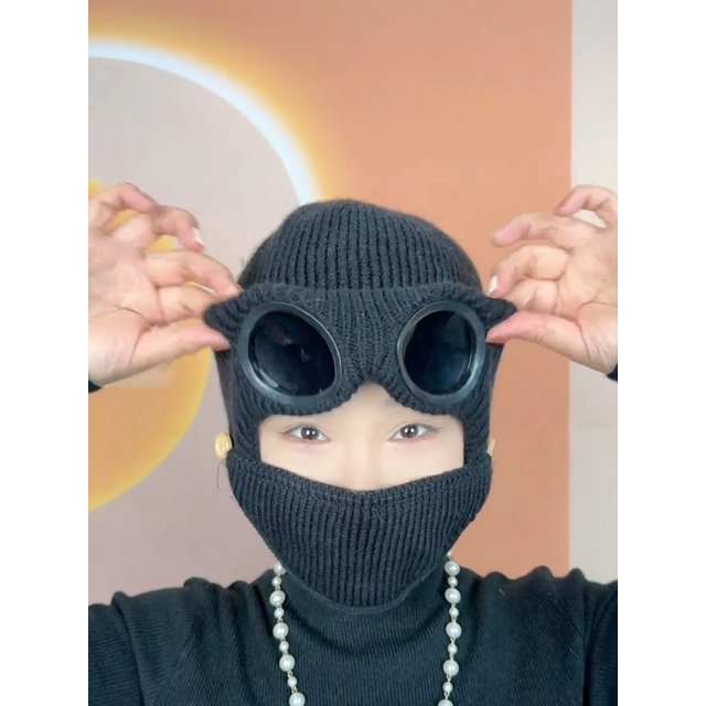 Thickened Knitted Woolen Cap for women Winter Warm Flying Hat Ear Protection Face Mask Anti-Cold Elderly People round Top Cap