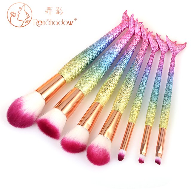 7Pcs Rainbow Mermaid Tail Makeup Brushes, Large Powder Blush & Eyeshadow Detail Brushes, Starter Beauty Cosmetic Kit