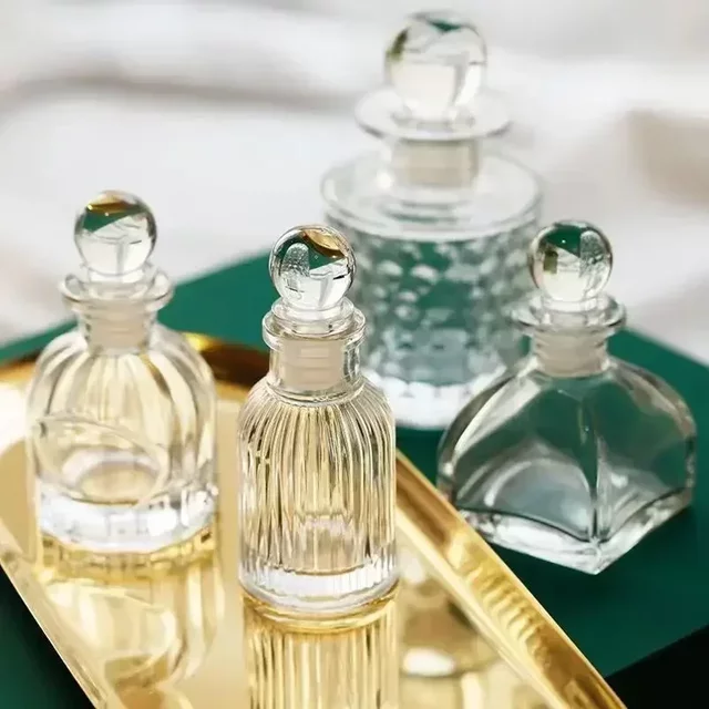 Bouteille de parfum rechargeable portative en verre de 50ml-200ml, récipient cosmétique, atomiseur de pulvérisation vide, sous-bouteille de voyage, bouteille en verre de soulagement