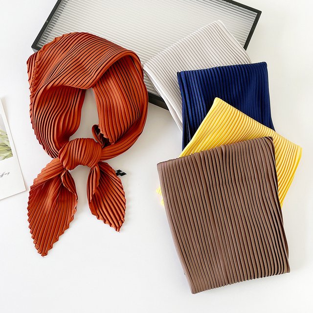 New 70X70CM Minimalist Solid Color 70cm Pleated Scarf Decoration Scarf Sunscreen Thin Scarf Pressed Pleated Square Scarf