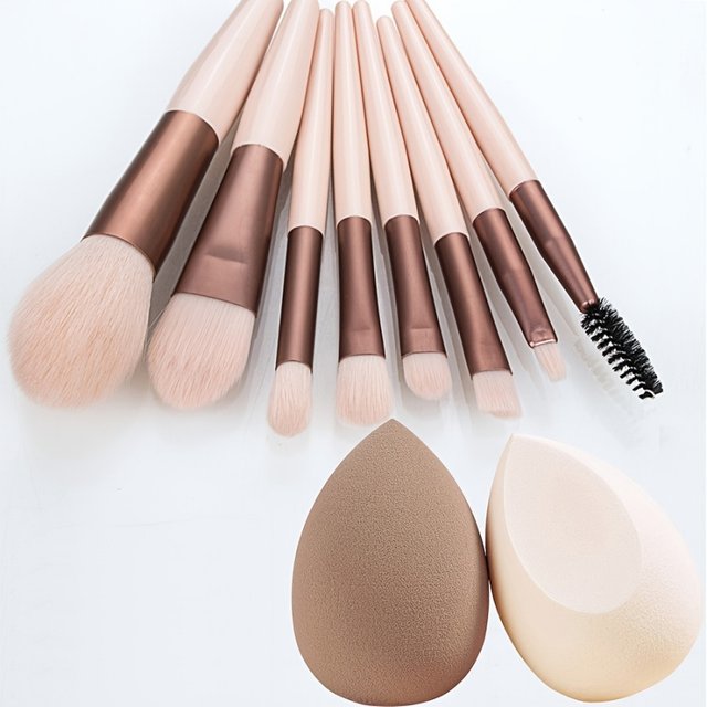 8 Makeup Brush Set & 2 Makeup Sponge Set, Suitable for women to Use - Soft Nylon Bristles, Full Coverage Foundation/Blush/Eyesha