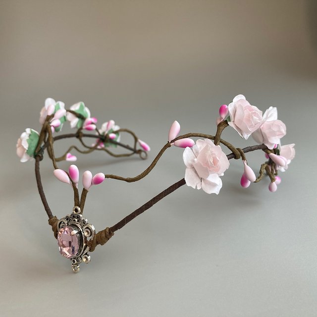Diadème elfique blush, fleur de terre de calcul, couronne florale dégradée, pièce de sauna elfe, diadème elfique, cadeau d'accessoires de mariage diadème elfique