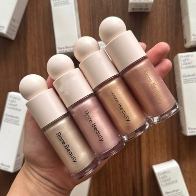 Rare Beauty Light Silky Touch Innovative Highlighter Transferproof Smudgeproof Water-resistant Long Lasting Makeup Cosmetics