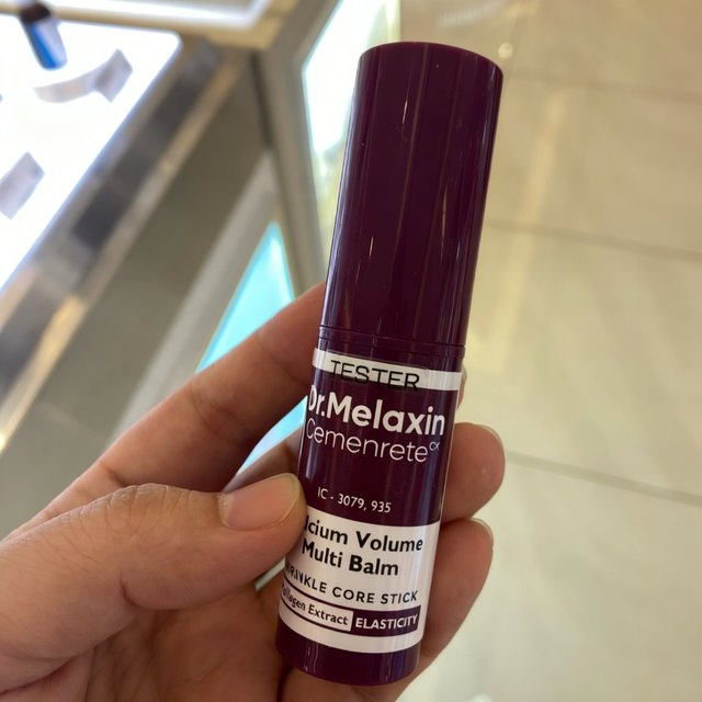 Multifunktionaler Hautpflegestift zur Straffung, Feuchtigkeitspflege und Anti-Falten-Behandlung für Augen, Lippen und Gesicht, Tiefenreparatur vor dem Make-up, für die Nacht