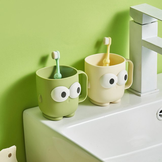 Cute Cartoon Toothbrush Holder, Multi-functional Oral Care Cup, Suitable For Student Dormitories And Home Oral Care Sets