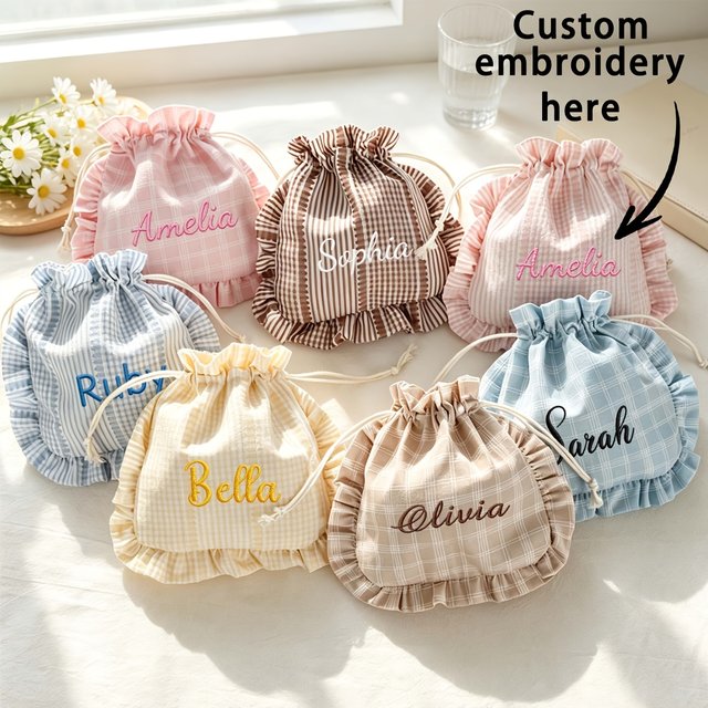 Custom Embroidered Name Ruffled Drawstring Pouch Portable Travel Makeup Bag Personalized Bridesmaid Birthday Wedding Gift