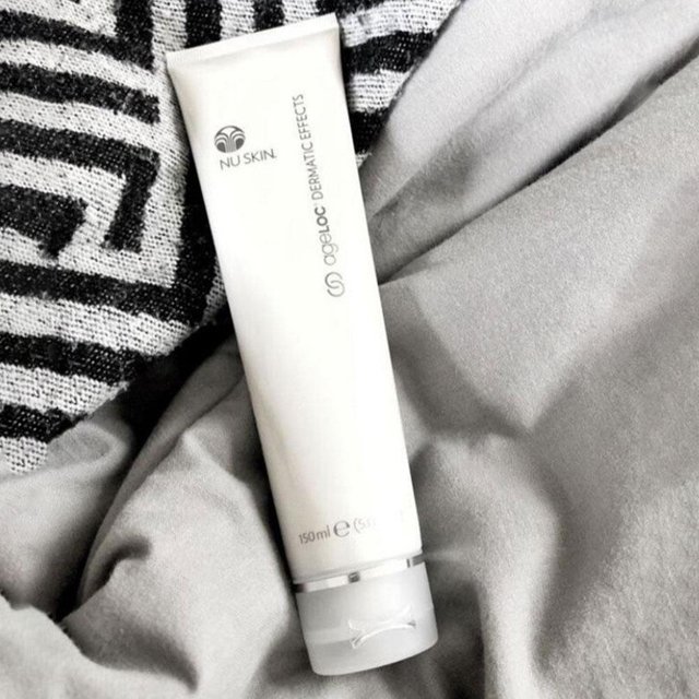Brand 150ml AgeLOC Dermatic Multi-effect Deep Repair Daily Body Contouring Shaping Lotion Nu Skin Firm Plastic Body Moisturizer