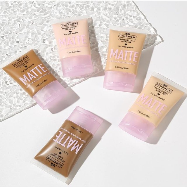 DIMSHOW Full Coverage Matte Finish Foundation Oil-Control Liquid Concealer Cream for Blemishes And Dark Spot Coverage