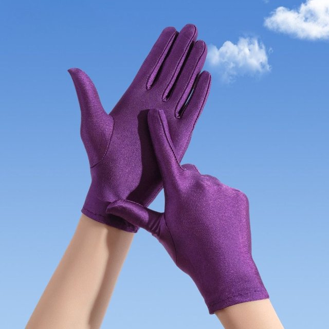 Solid Color Milk Silk Driving Gloves Sunscreen Non-Slip Ceremonial Gloves Breathable Stretch Serving Waiters Mittens Female