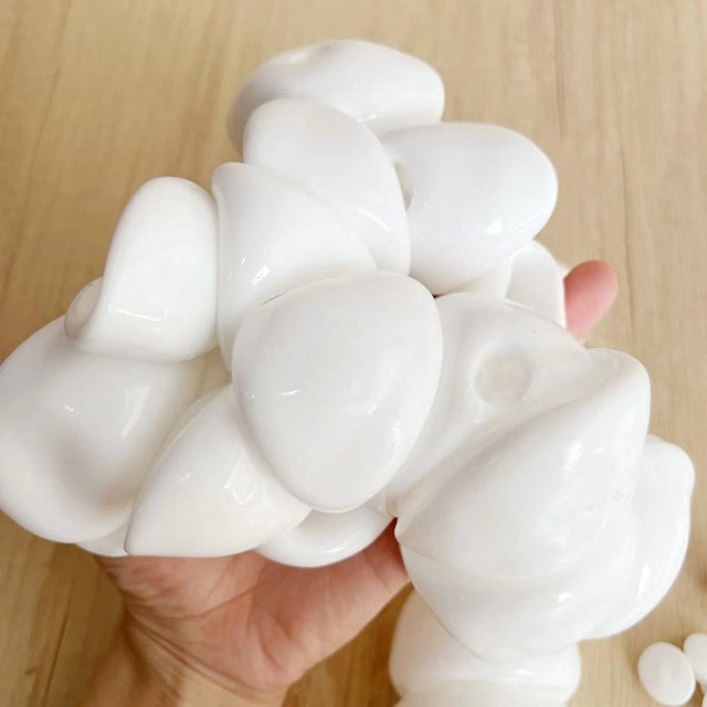 Sphère de bijoux en TPR, moules à considérer, lait ultra fin, parfum du lait des Émirats arabes unis, boule de document blanc, cuir, remplissage de bricolage, jouets à rebond lent, 1PC