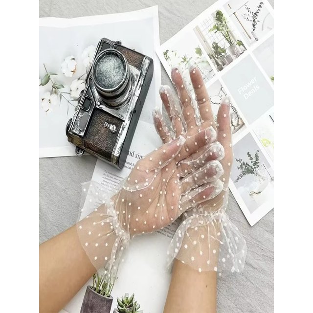 1/2/3/4Pairs Women'S Sexy Mesh Gauze Wavy Dot Lace Gloves Fashion Sunscreen Breathable Lace Bridal Wedding Etiquette Gloves