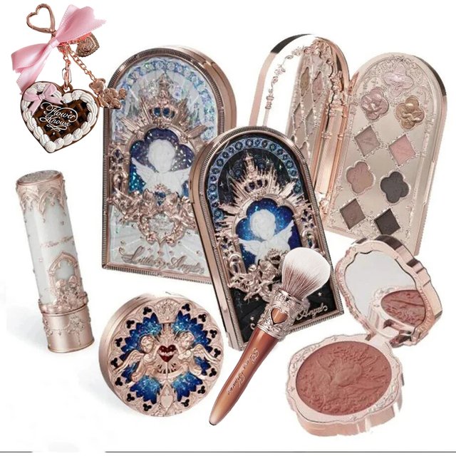 Flower Knows Full Makup Set Little Angel Collection The Sweetie Bear Gift Box Blush Cream Matte Lipstick Highlighter All in One