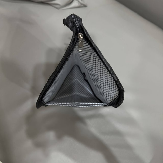 Portable Mesh Toiletry Bag, Small Travel Toothbrush Storage Bag, Multifunctional Makeup Brush Storage Device