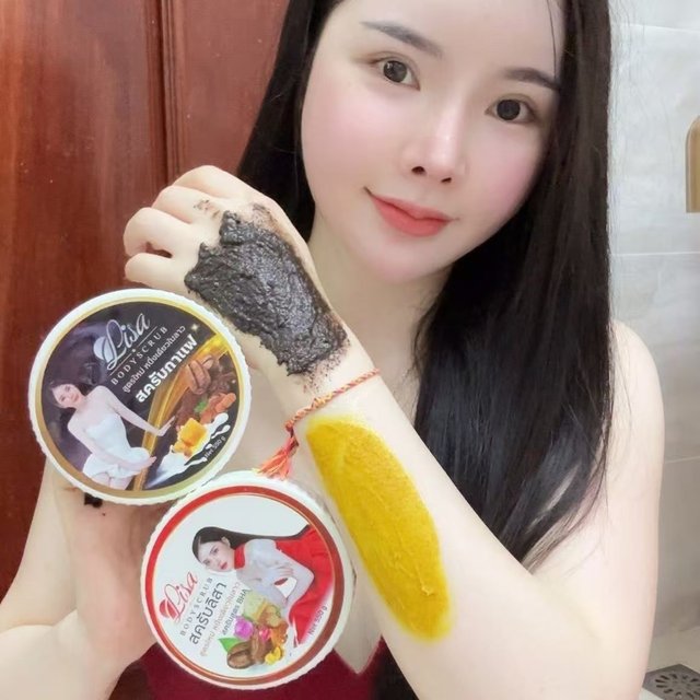 Thai Lisa's Choice Thai Body Scrub 550g Deep Exfoliating Skin Care, Hydrating & Softening for All Skin Types