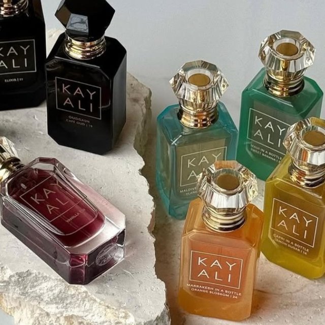 Miniature 10ml KAYALI No. 81 Vacay in A Bottle EDP Long-Wear Sweet Vanilla & Fruity Floral Fragrance Fleur Majesty Rose Royale