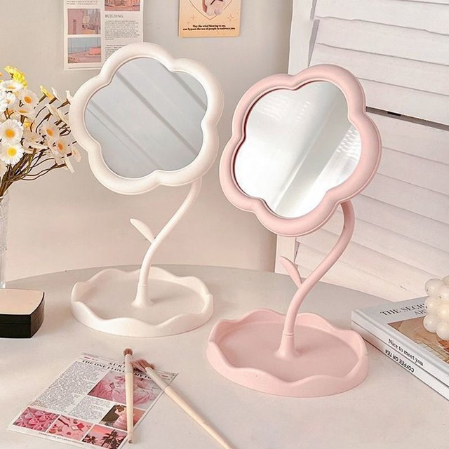 Desktop Makeup Mirror Sunflower Shaped Cute Girly Heart Dressing Mirror Detachable Hanging Jewelry High-definition Beauty Mirror