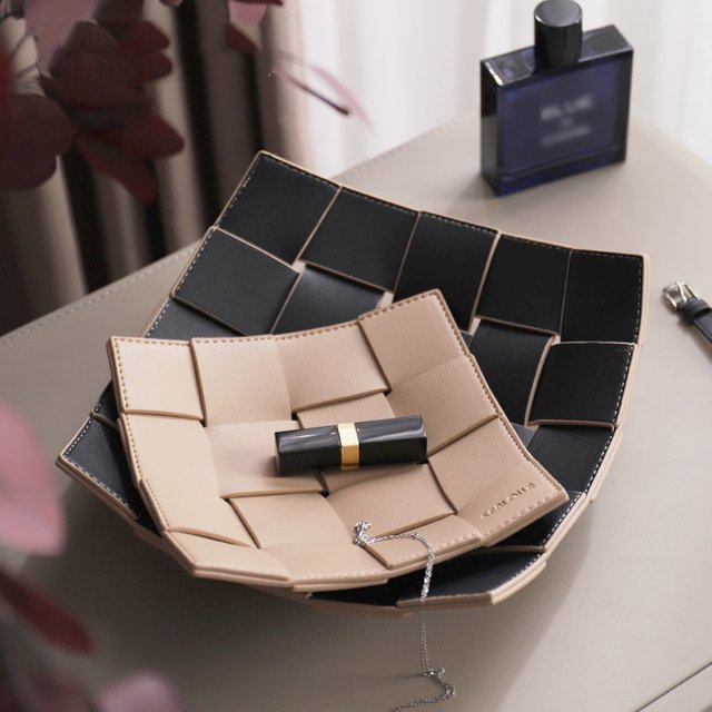 Colorblocking Leather Tray Woven Storage Tray Home Premium Key Lipstick Storage Tray Decorative Ornament