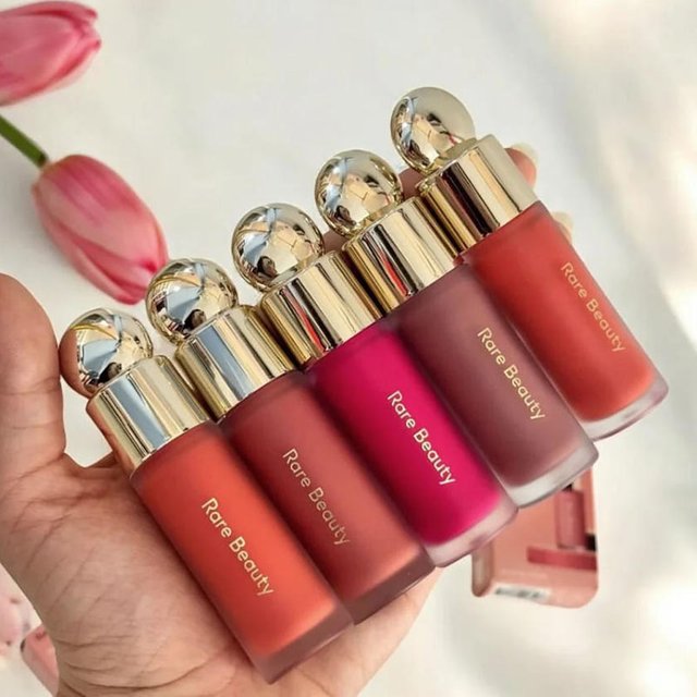 Hot Sale Rare Beauty Brand Portable Liquid Powder Blusher Natural Glossy Contours Durable 10 Color Eye Shadow Plate Cosmetics